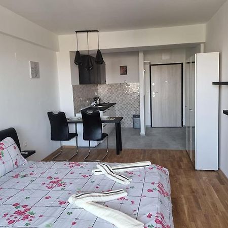 Porta Bus Station Apartment Skopje Exteriér fotografie